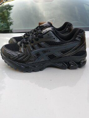 ASICS Gel NYC Triple Black Sneakers Kids 4Y Women 5.5